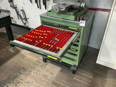 Overview picture of Machine tools and accessories